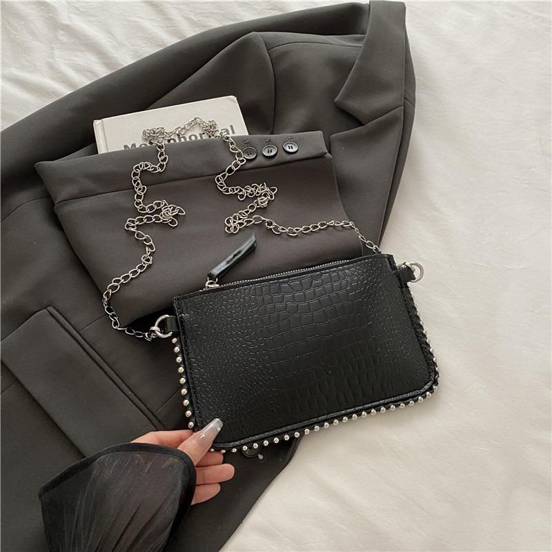 Маленькая сумка женская сумка подмышку новая женская модная универсальная на плечо кроссбоди текстурная цепочка маленькая квадратная сумка