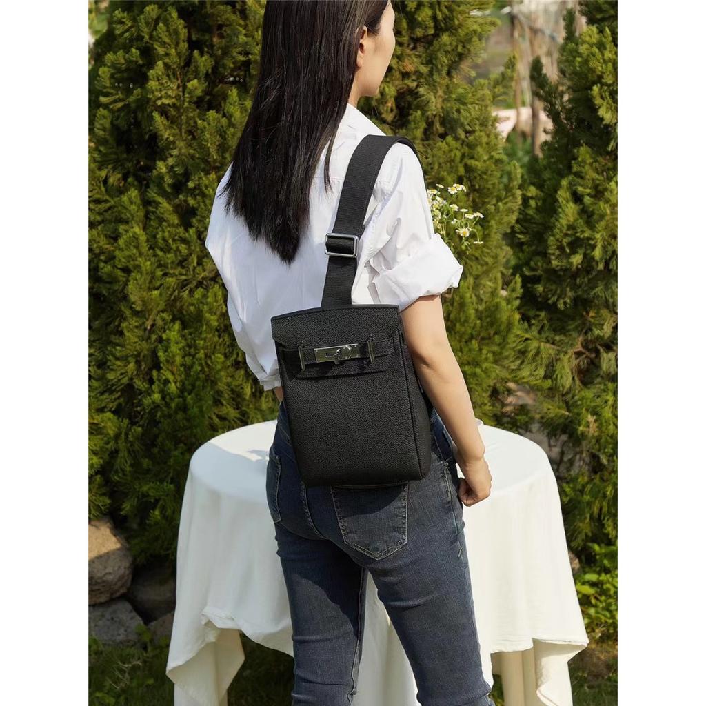 2025 New Kelli Breast Bag Fashionable Mini Simple Lychee Pattern Togo First Layer Cowhide Single Shoulder Women's Leather Bag