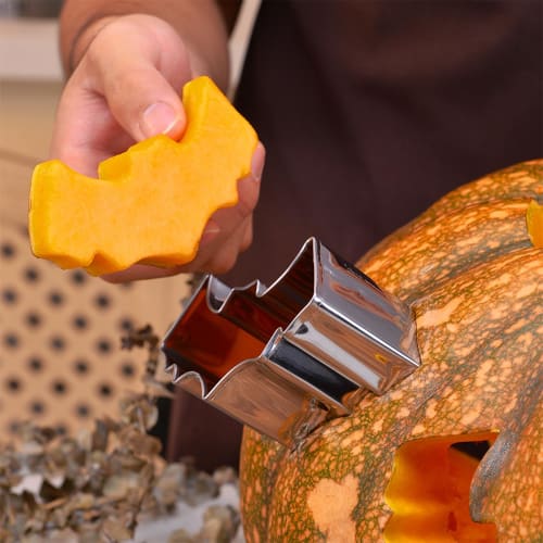 BEAUTY PLAYER Halloween Pumpkin Carving Kit with 13 Decorative Cutting Tools for Halloween Pumpkin Lanterns, DIY Carving Tools, Lantern Making