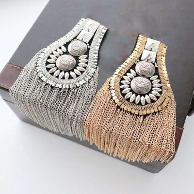 Shoulder Brooch Tassels Punk Jewelry Lightweight Wear-resistant Brooch Pin Clothes Decor