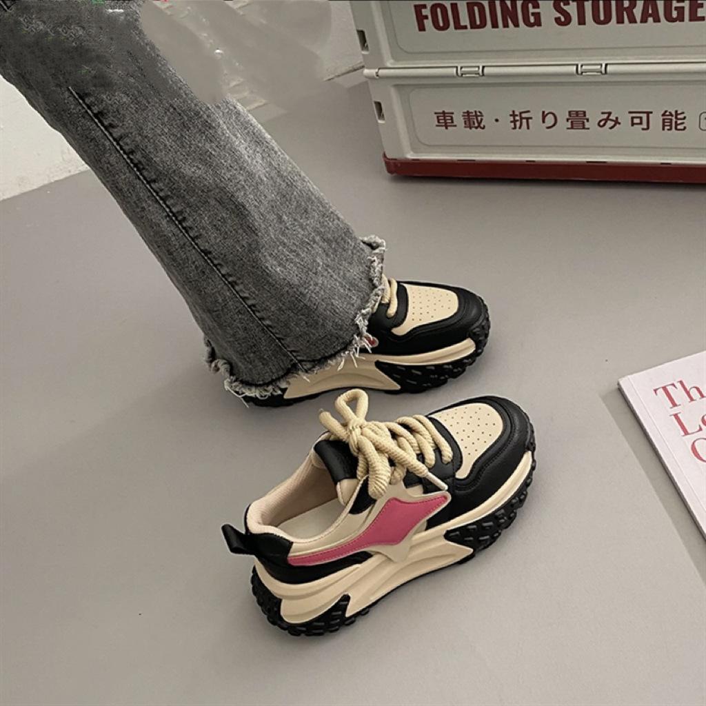 

Internal height increase popular dad shoes women s 2025 autumn new women s shoes leather muffin thick sole lightweight sports and leisure shoes 40 красный