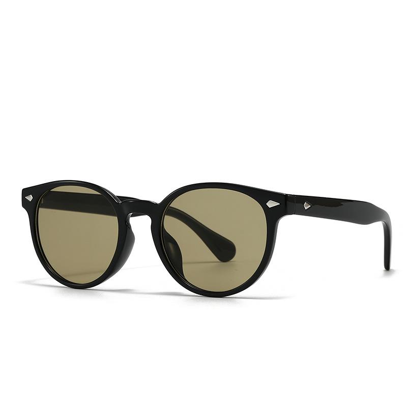 New Fashion Round Sunglasses Men Shades UV400 Retro Rivets Women Trending Yellow Sun Glasses Shades UV400