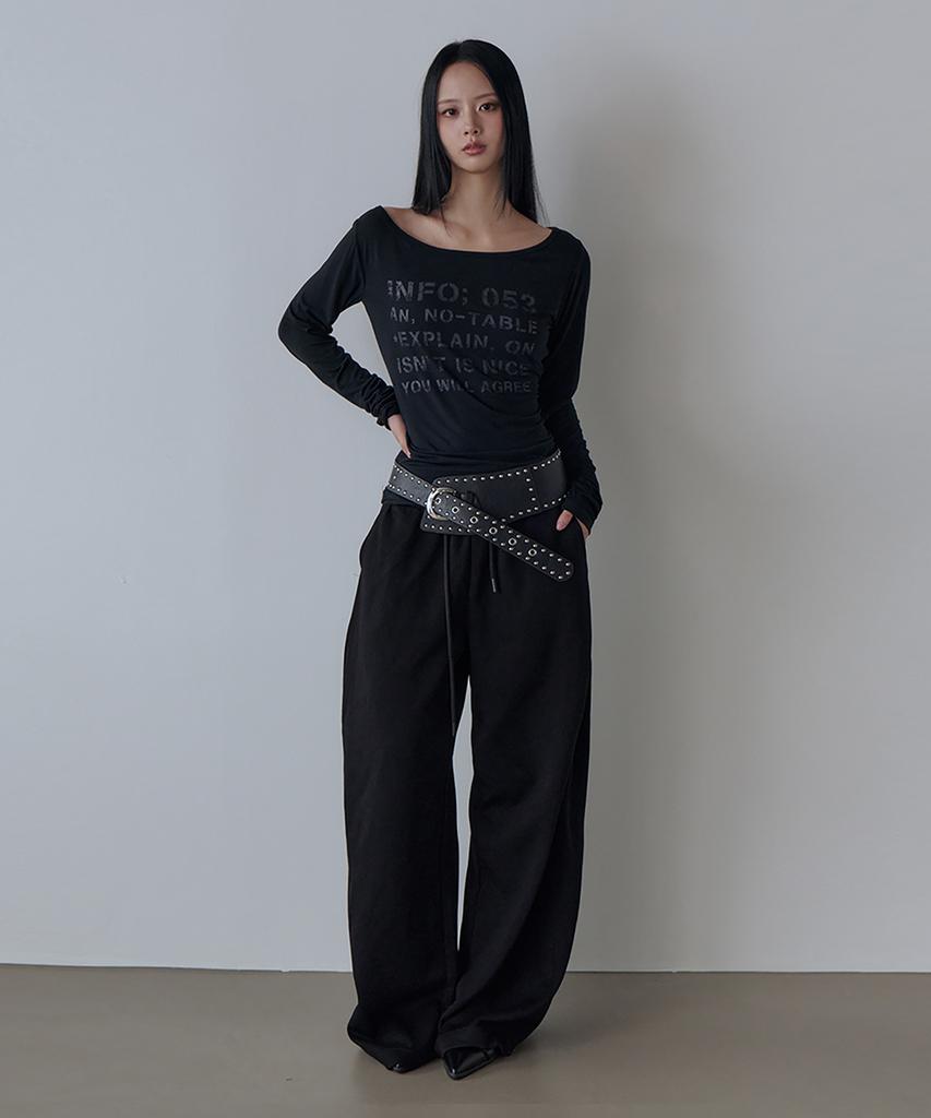 5OML Boat Neck Lettering Off-Shoulder Long Sleeve (Black)