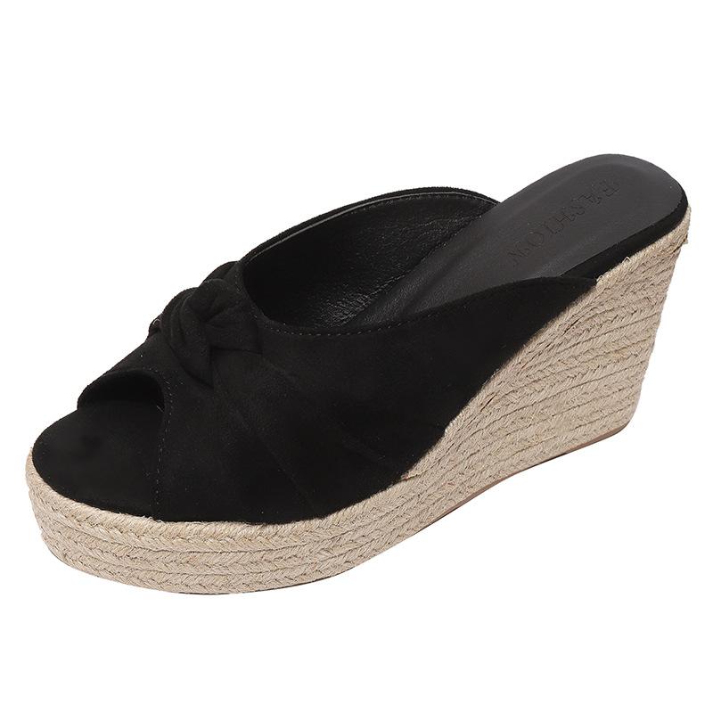 Medieval straw wedge heel shoes heightened platform slippers women's summer wear high heels cool slippers 2025 new beautiful sandals