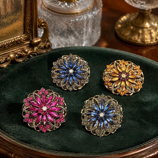 Vintage Flower Brooch Hollow Rhinestone Brooch, Floral Lapel Pin for Fashion Jewelry Women, Bling Badge Clothing Accessories Secure