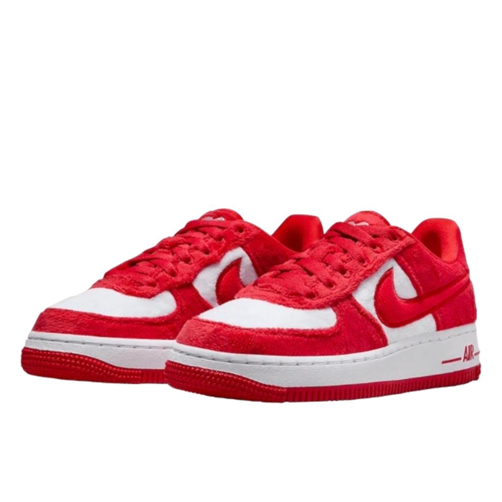 Nike Air Force 1 Low Valentine's Day Fleece