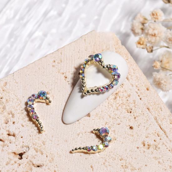 6Pcs Nail Rhinestone Flat Bottom High Brightness Non-Drop Half Heart Nail Art Charms