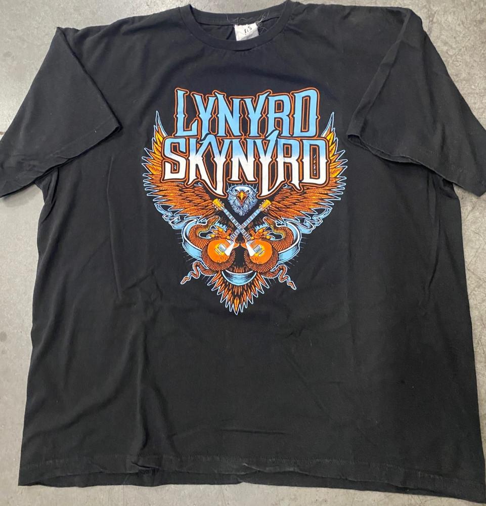 VTG Lynyrd Skynyrd Crossed Guitars w/Wings Black Band Tee SZ 2XL Unisex T-Shirt M