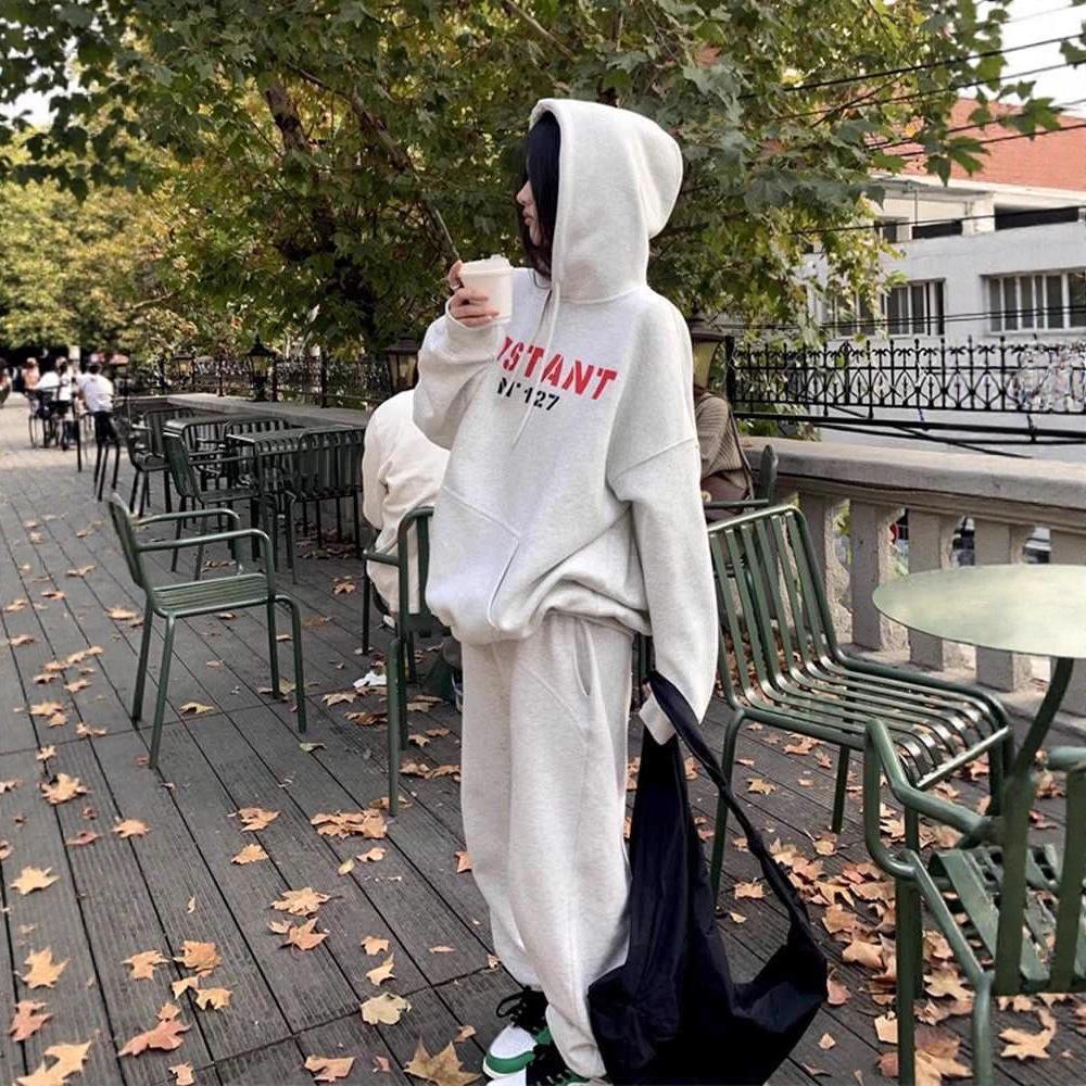 

Women s Winter Fleece-Lined Hooded Sweatshirt & Tracksuit Set - Casual Loose Fit, Plus Size, American-Korean Style XL