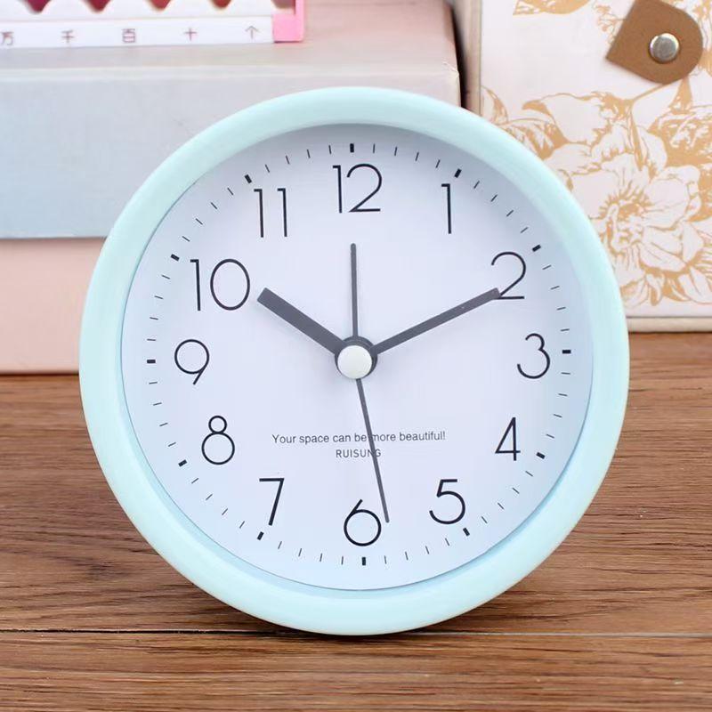 Personalized Square Simple Alarm Clock Three-dimensional Fashion Home Decoration Alarm Clock Student Digital Creative Desktop Learning Alarm