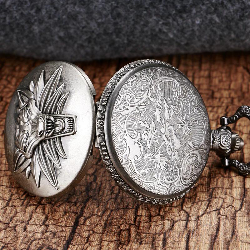 Cosplay Vintage Pocket Watch Anime Game Figure Wolf Head Quartz Watches for Fans Gifts