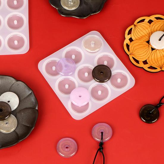 Round Silicone Mold 9 Cavity Circle Button Pendant Resin Epoxy Mold with Hole Casting Mold DIY Wind Chimes Keychain Jewelry Making Tool for Beginners