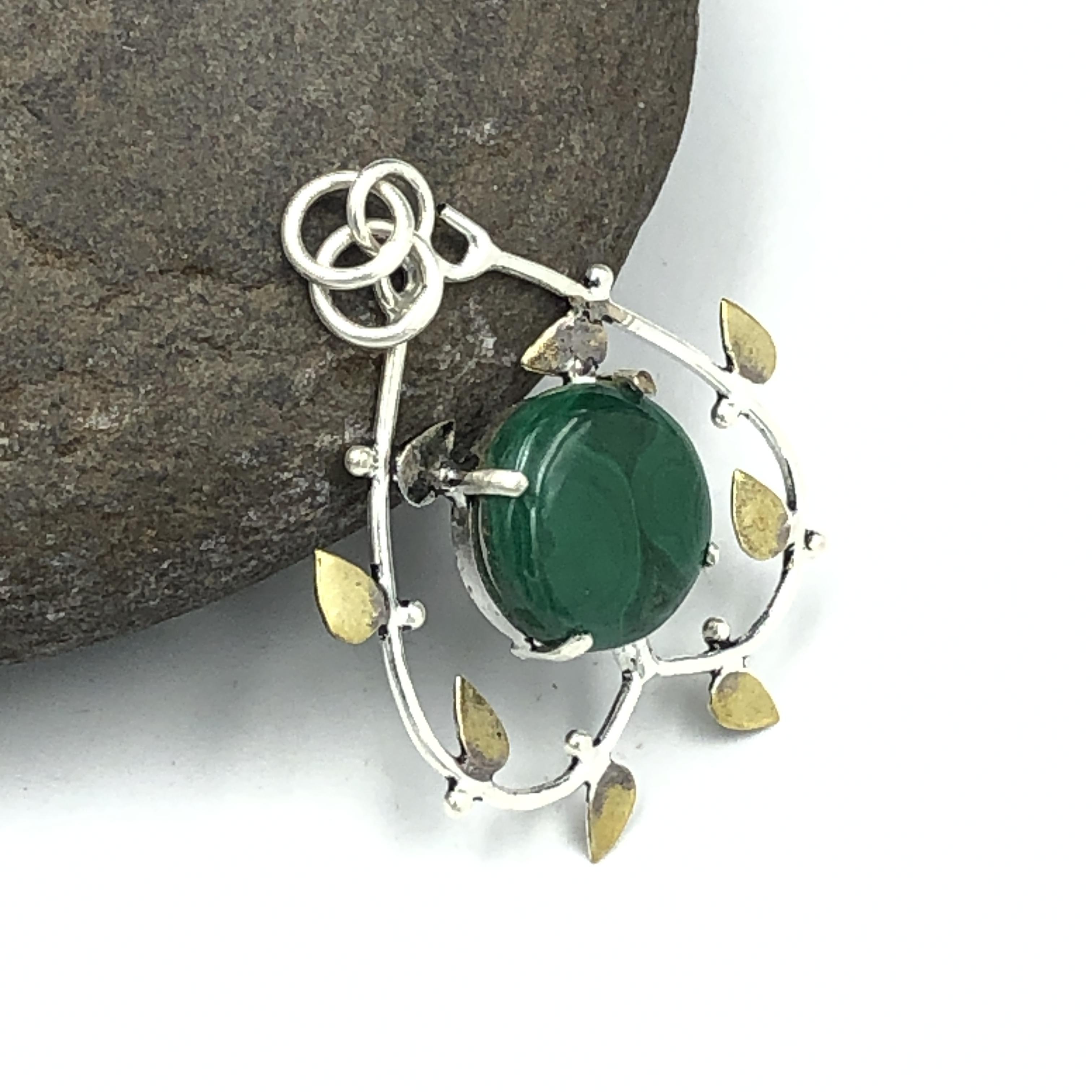 

Natural Malachite Gemstone 925 Sterling Silver Jewelry Designer Pendant 1.6 AJP-75