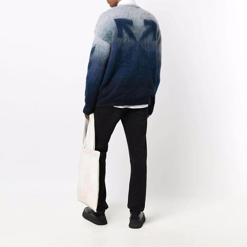 OFF WHITE Diagonal Brushed Sweater OMHE098F21KNI0014545