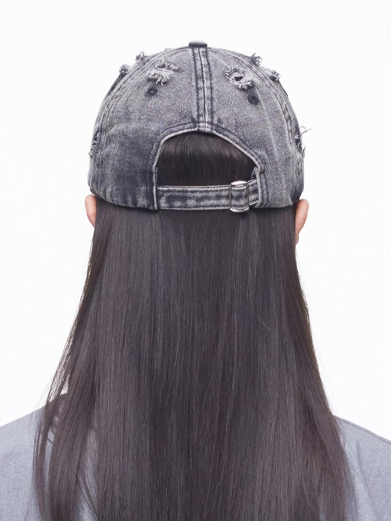 DILETTANTISME Distressed Denim Metal Cap (Gy)