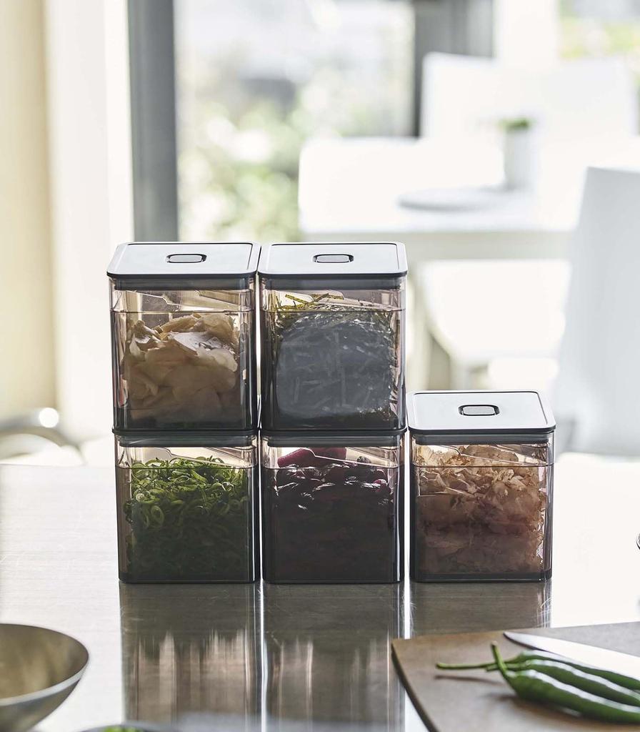 Yamazaki Tower Square Storage Container with Tongs and Valve, Black, Approx. W9.2 X D9.2 X H10.2cm, 5468, for Condiments and Seaweed