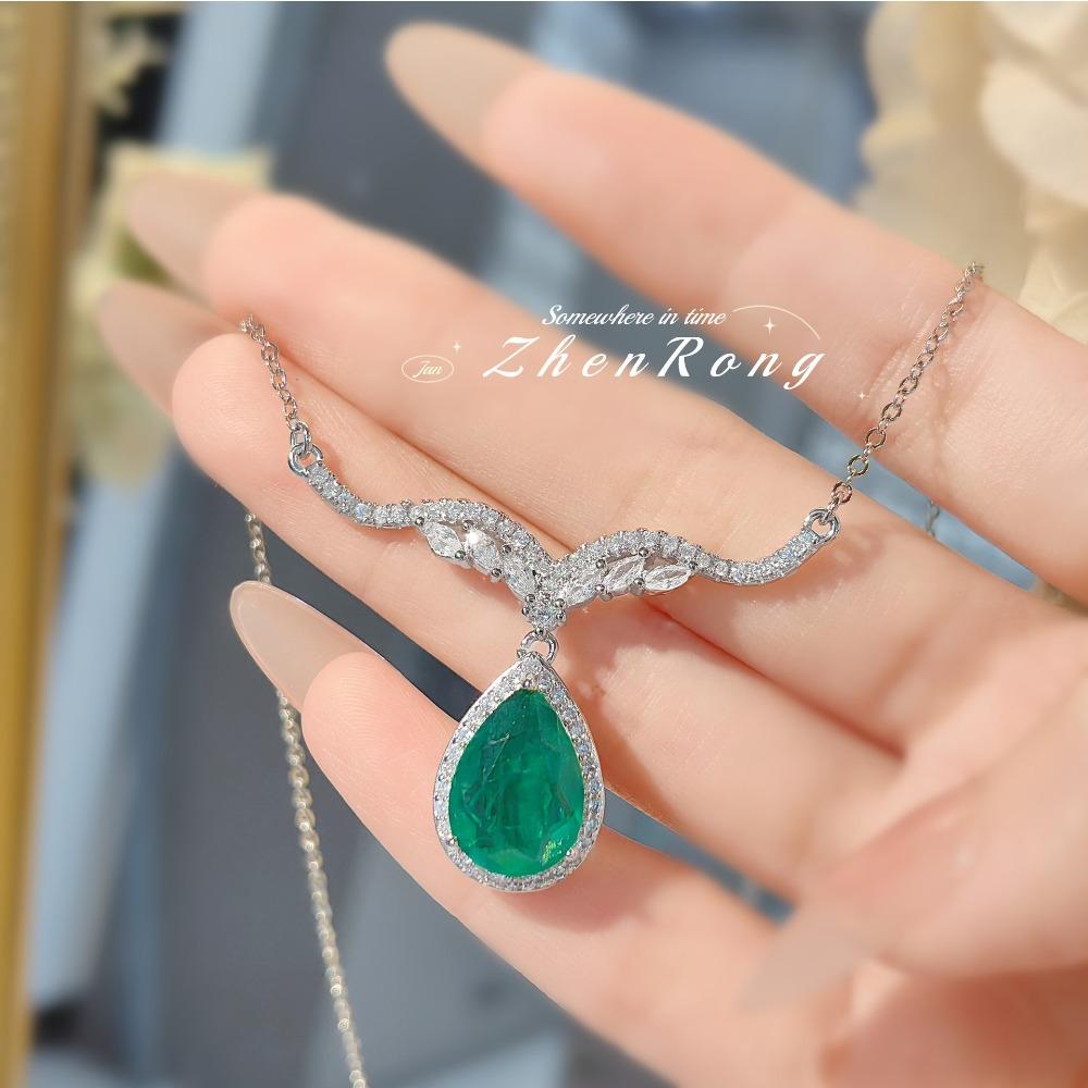 

Emerald Necklace Women High Carbon Diamond Drop Pendant Luxury Dinner Party Cotton Collarbone Chain