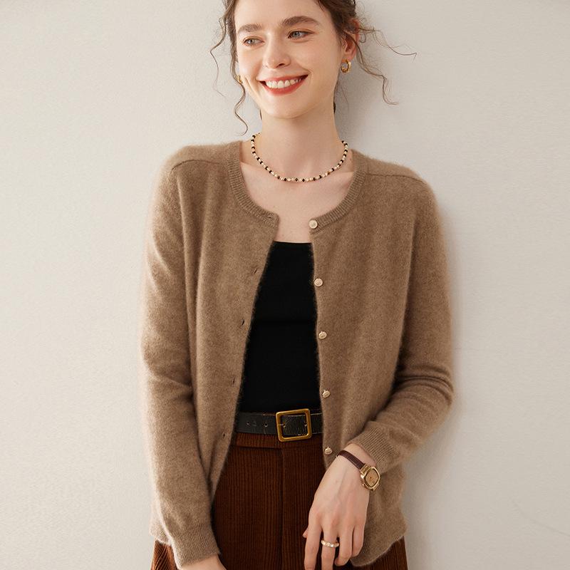 Women's Round Neck Cashmere Knit Cardigan - Long Sleeve, Loose Fit, Fashionable Outerwear for Autumn/Winter