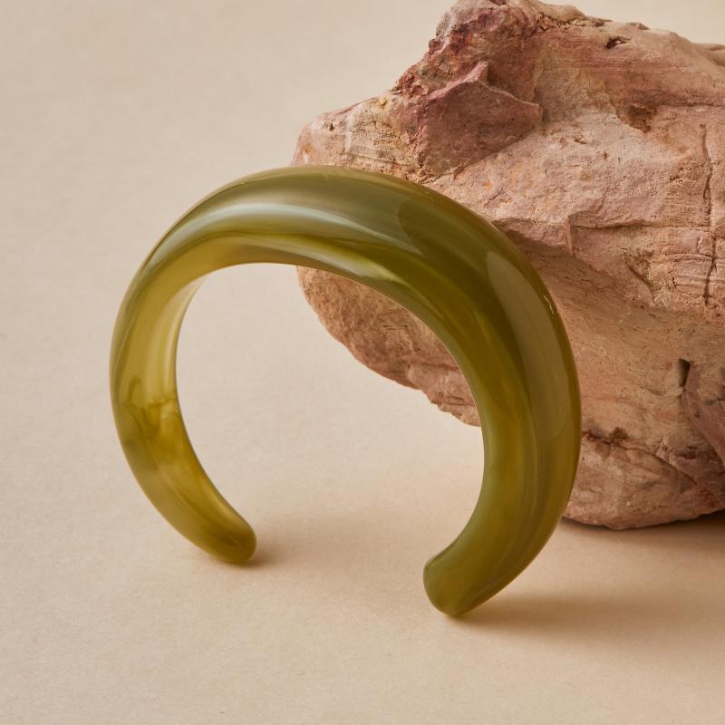 Fashion Unique Irregular Acrylic Cuff Bracelets For Women Simple Texture Multicolor Geometric Open Bangle Female Jewelry