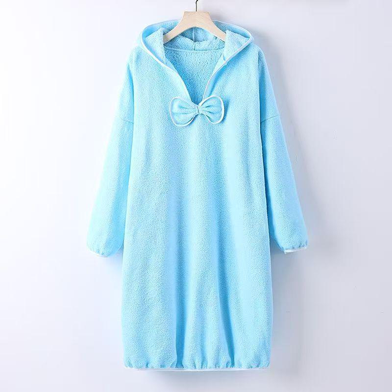 Women's Quick-Drying Coral Fleece Bath Skirt: Thickened, Soft, Water-Absorbent, Wearable Bath Towel for Spring and Autumn