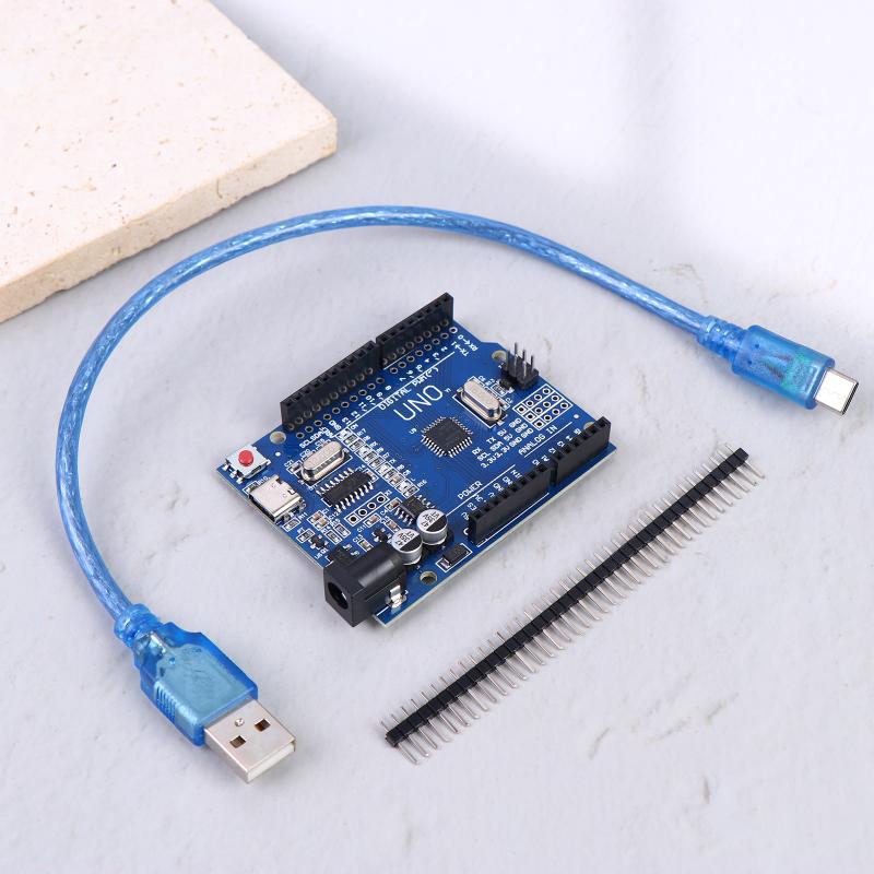 Pour carte de développement R3 Mega328P Uno R3 + Câble USB Puce Atmega328P-Au Type-C Ft232 Ch340 Pilote de port série