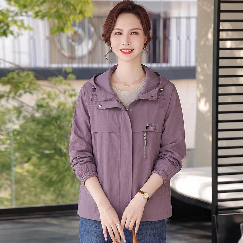

Mom s 2026 Stylish Autumn Hooded Jacket - Trendy, High-End Short Coat for Middle-Aged & Elderly Women XL [105-120 jin]
