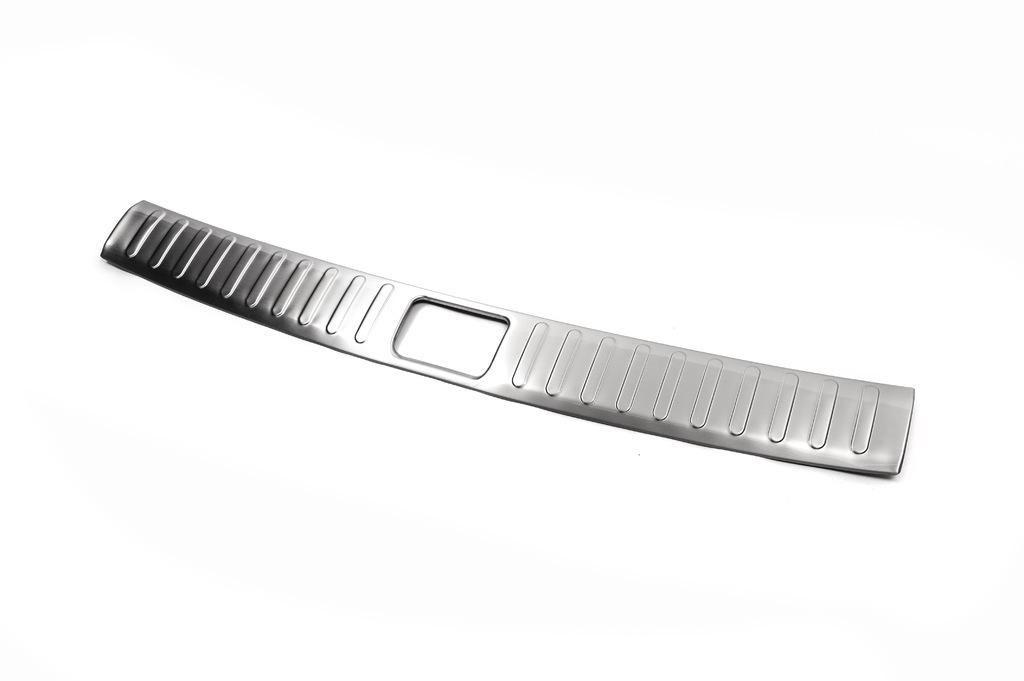 

Накладка на задній поріг багажника Libao (нерж) для Hyundai Tucson TL 2016-2021 рр.