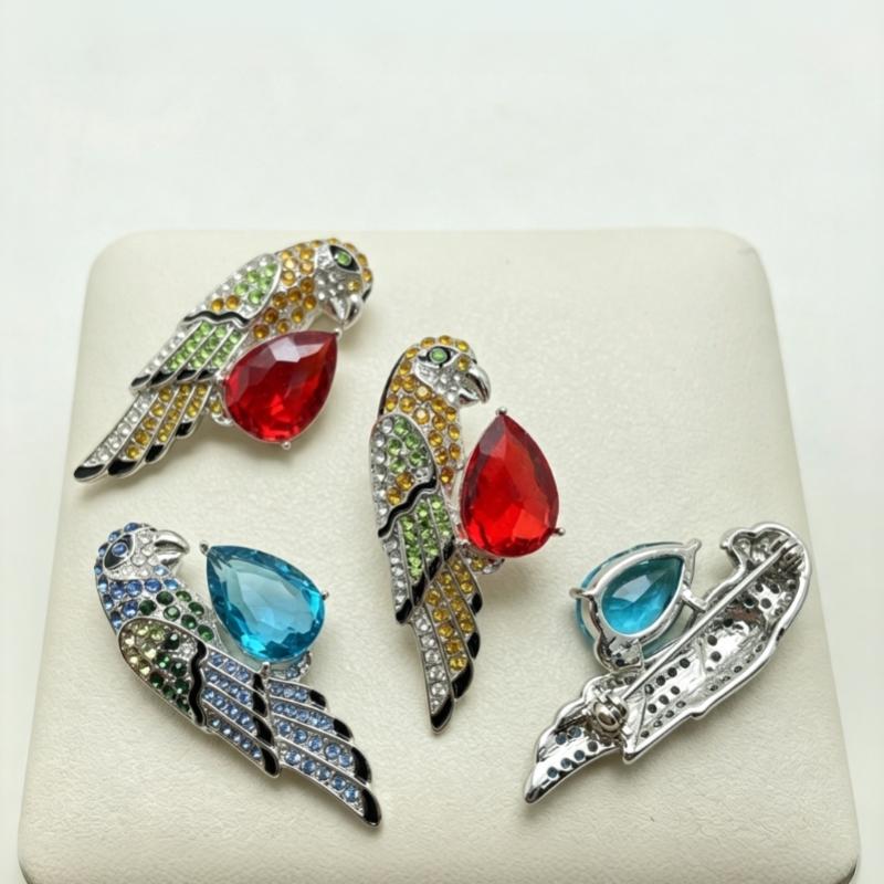 Shiny Rhinestone Inlaid Parrot Brooch Elegant Crystal Animal Decor for Women Coat Suit Party Jewelry Accessory