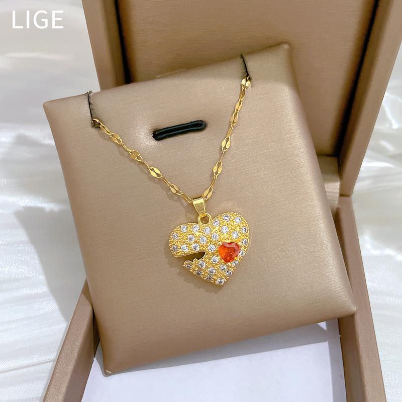 Kerbe Liebe Roter Diamant Leichter Luxus Temperament Wunderschöne Voll-Diamant-Halskette Weibliche Vielseitige Schlüsselbein-Kette Titanstahl-Kette
