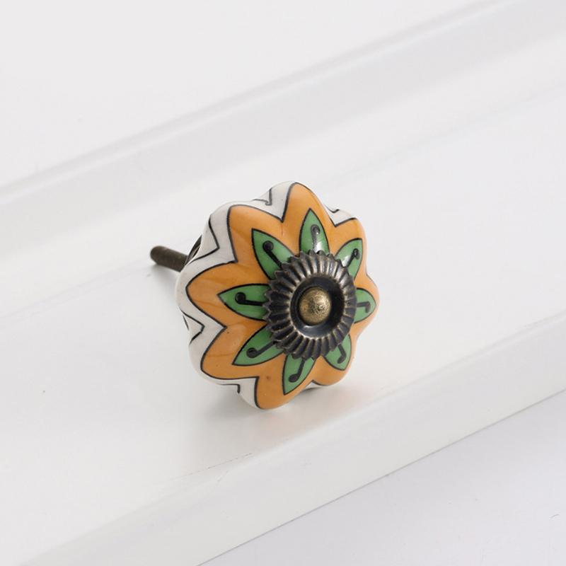 1PC Iron Material Vintage Cabinet Handle European Style Painted Pattern Exquisite Pumpkin Shape Home Decoration Multicolor