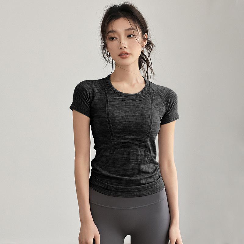 Women s Quick-Dry Running & Yoga Short Sleeve Top L