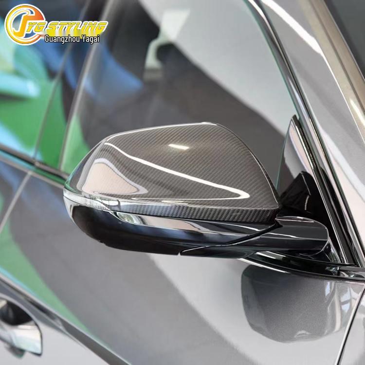 Dry Carbon Fiber Rearview Mirror Cover for Lambo URUS
