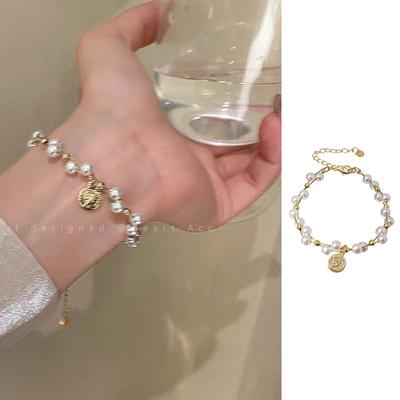 Retro Baroque Imitation Pearl Portrait Bracelet Female Niche Design Sense Hand String Couple Personality Temperament Hand Accessories