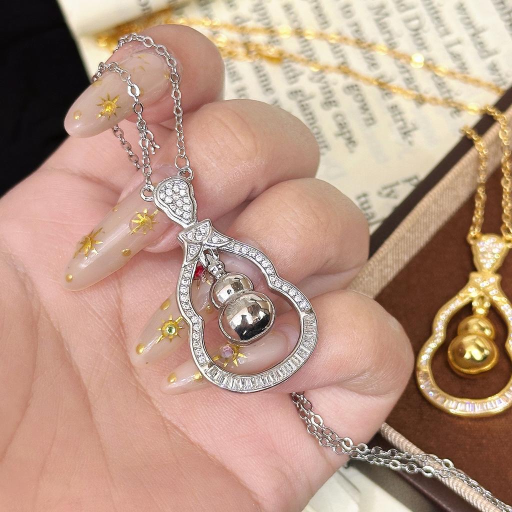 Xiaohongshu Hot Sale Hollow Smart Gourd Pendant National Style Zirconium Necklace Light Luxury Ethnic Style Necklace