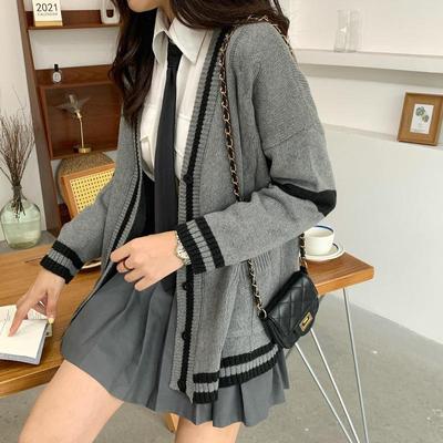 2024 Damen Koreanischer Retro Locker V-Ausschnitt College-Stil Pullover Jacke - Herbst/Winter Slim Strick-Cardigan