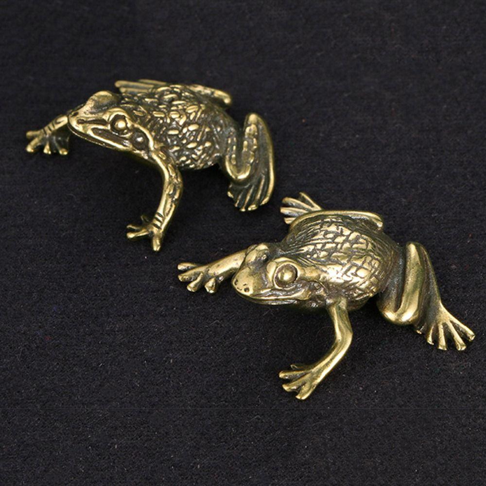 Solid Brass Brass Toad Figurine Pure Copper Retro Style Golden Toad Statue Small Size Antique Design Frog Miniature Sculpture