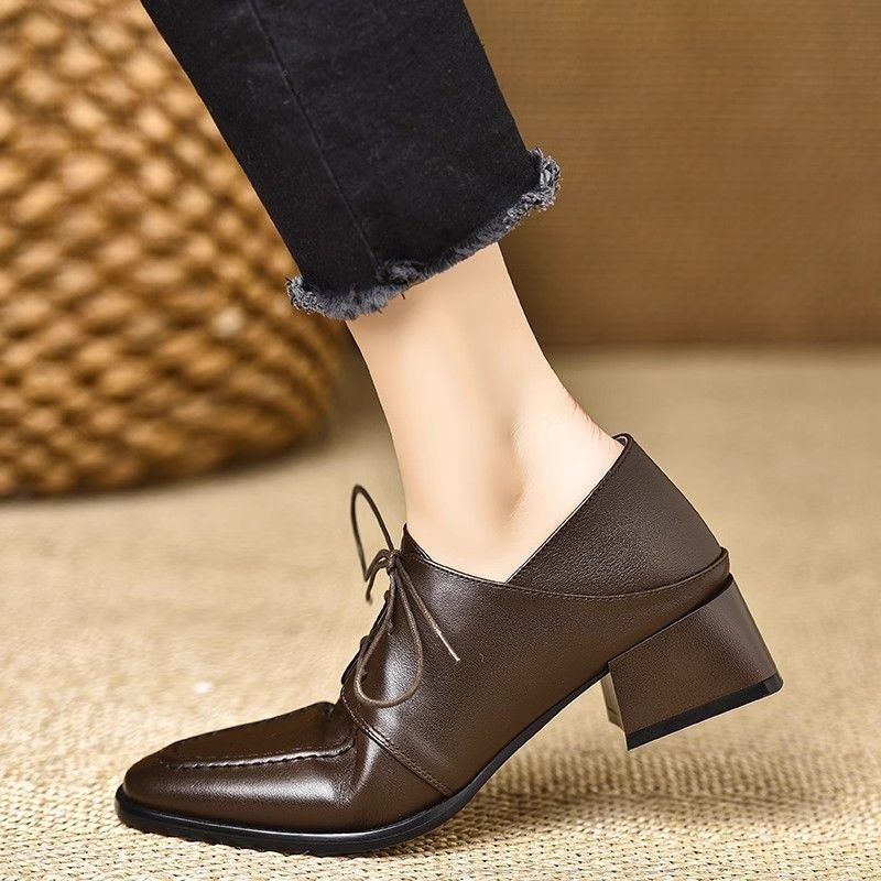 4.5εκ καφέ κορδωτά βαθιά μποτάκια γυναικεία τοπ γαλλικό ρετρό, μαλακό δέρμα τετράγωνη μύτη χοντρό τακούνι ψηλοτάκουνα