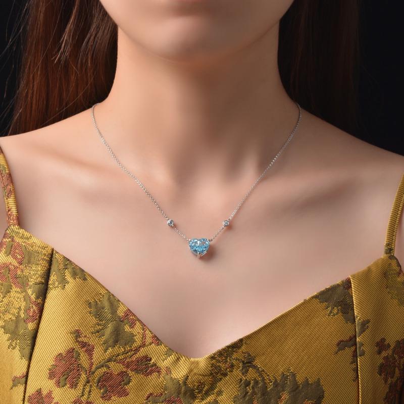 Gica Gema Blue High Carbon Diamond Necklaces 925 Sterling Silver 10*12mm Heart Pendant Unique Design Romantic Fine Jewelry Wedding Party Gifts