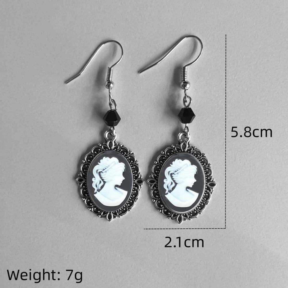 Gothic Retro Oval Filigree Frame Cameo Lady Profile Dangle Earrings for Women Victorian Drop Earring Jewelry Party Wedding Gift