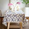 Nappes Bleues Bohème Floral Tissu Pompon Rectangle Anti-Poussière pour Décoration de Maison Cuisine Fête de Vacances Couverture de Table à Manger