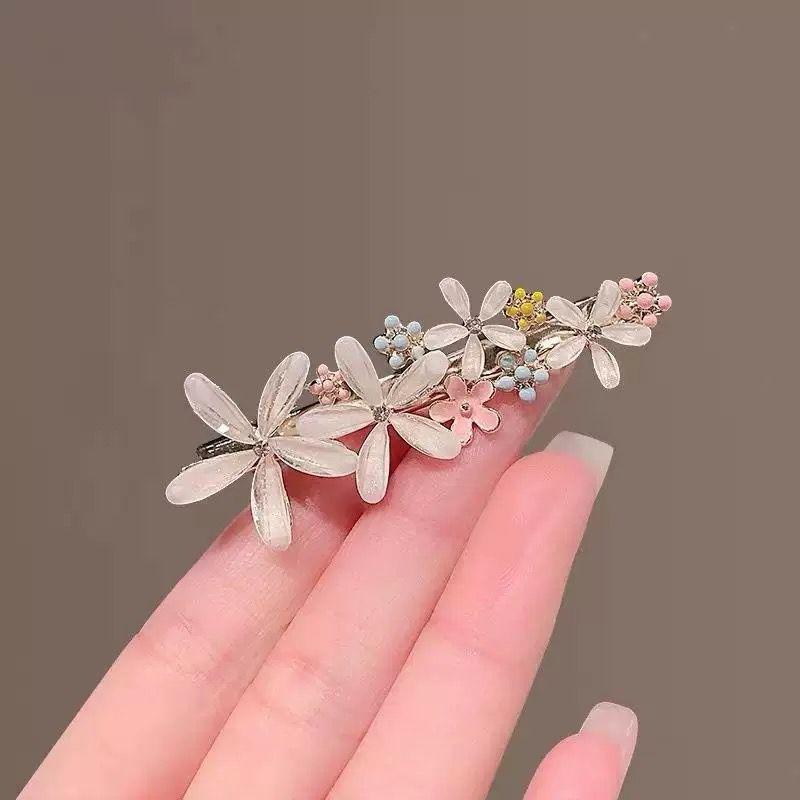 Y2K Colorful Flower Hair Clip For Women Exquisite Sweet Side Bangs Clip Trendy Casual Hair Accessories