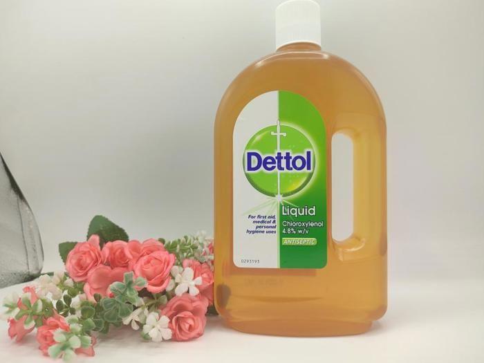 DETTOL ANTISEPTIQUE DÉSINFECTANT 750 Ml