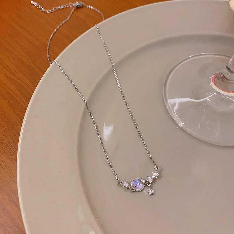 Moonstone Planet Necklace Women's Fashion Light Luxury Niche Premium Design Moonstone Pendant Necklace