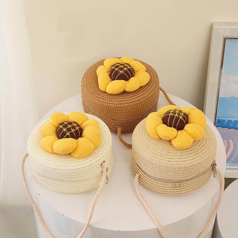 Round Straw Bag Women Woven Crossbody Beach Bag for Ladies Cute Rattan Handmade Knitted Shoulder Bag