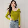 Green Irregular Lapel Off-shoulder Long-sleeved Sweater for Women Autumn and Winter Slim Fit High-end Sweater Light Luxury Top