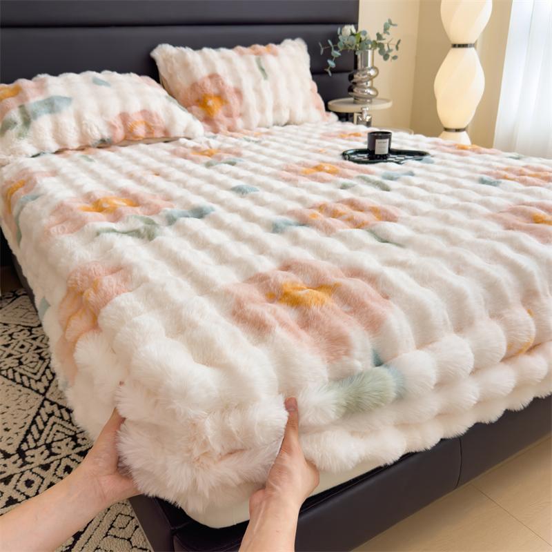 Luxury Faux Rabbit Plush Fitted Sheet with Deep Pocket Winter Thicken Warm Mattress Protector Soft Fluffy Double Mattress Cover