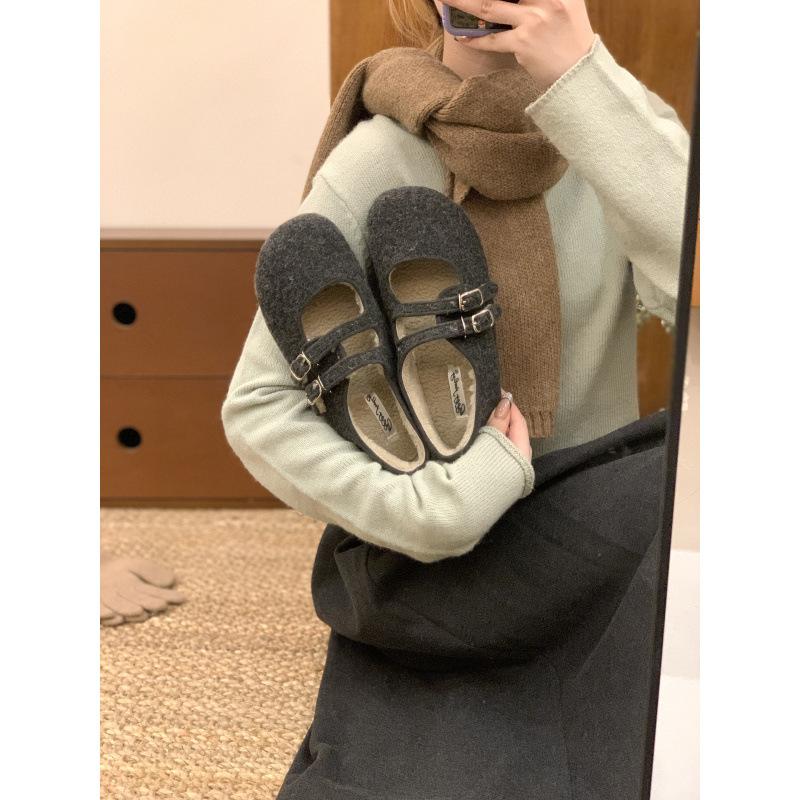 

Happyfeeling retro round head fleece warm cotton shoes 2025 flat double buckle with Mary Jane fluffy shoes 40