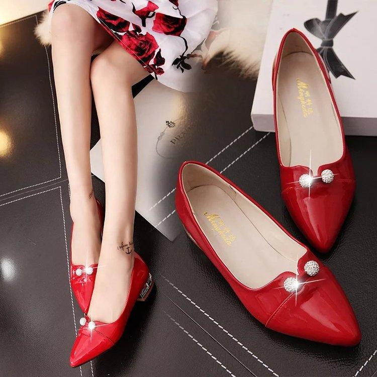 Spring New Fashion Point Set Foot Thick Sole Fashion Casual Large Size Women's Shallow Mouth Women's Single Shoes