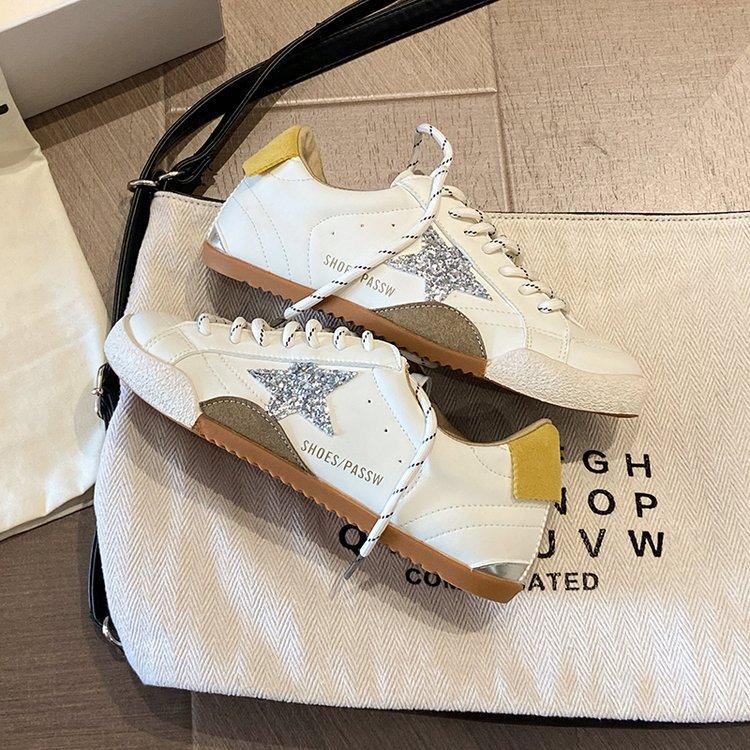 Korean Inner Height Increase Star Board Shoes Women's 2025 Autumn New Versatile Retro Color Matching Casual Sports Little White Shoes