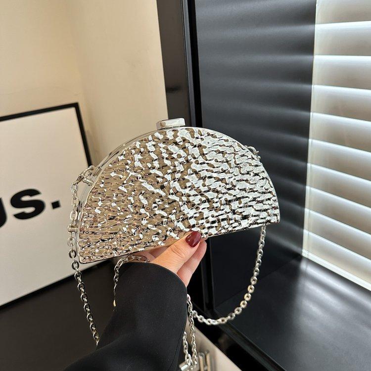 

Arcly Dinner Bag For Women Metal Box Shoulder Bag Women s Chain Single Shoulder Crossbody Bag Wrinkle Mobile Bag One Size